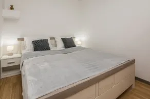Two bedroom apartment near beach Vir - Kozjak, Vir (A-19094-b) - Image 3