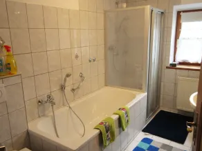 Ferienhaus mit sechs Schlafzimmer für 12 Personen mit Blick auf die Berchtesgadener- u. Chiemgauer Berge - Image 4