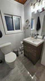 Ocean front retreat and spa - 5min to Taylor Head park - Image 5