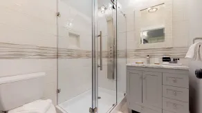 Holbrook House - Image 5