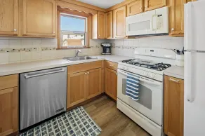 Der perfekte LBI-Urlaub – Strandhaus mit 4 Schlafzimmern in Ship Bottom. Alles ist zu Fuß erreichbar - Image 3