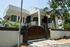 A Modern 4200 sqft villa with great outdoors ! - Image 5