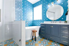Charming Getaway - Designer Home & Hot Tub - Image 4