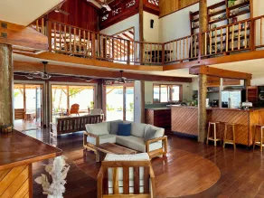 Bocas Beachfront Lodge - Image 5