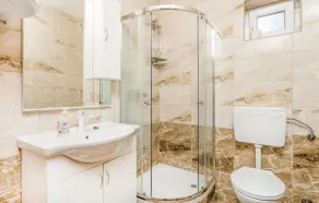 Amazing home in Lukovo - Image 2