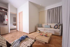 Superior Suite with Sea View / Varos Village Boutique Hotel - Image 5
