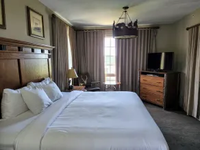 1 Bedroom Lodge, WILDERNESS CLUB AT BIG CEDAR Ridgedale, MO   - Image 5