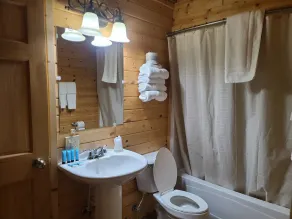 The Outpost Lodge - Image 5