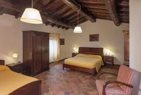 Country house with pool, in the hills between Florence and Arezzo - Image 3