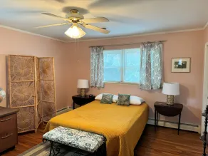 Topridge - Spacious 3BR home w/fenced yard, pet friendly NO LINENS PROVIDED - Image 5