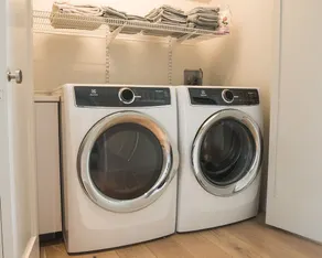 HIGH END Byhus - Gå til Pearl St, CU og Google - Image 2