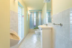 Our sea view house offers space on 400 square meters for 2-10 people - Image 2