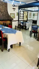 Pinetree Inn Hotel - Image 2