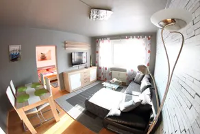 Apartamento E Zentrumsnah com espaços de estacionamento em frente da casa - Image 3