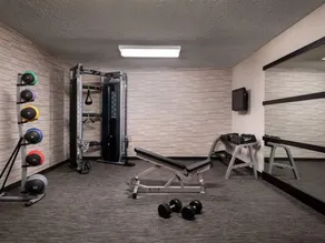 Indulge in Home-Like Comfort! 2 Comfortable Units, Near Camarillo Ranch House - Image 3