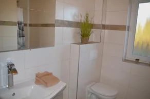 Cozy vacation home (95 sqm) in the Fichtelgebirge - perfect for those seeking peace and quiet - Image 2