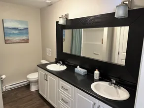 Relaxing, fun family lakefront retreat - 30 mins to Halifax!!   - Image 4
