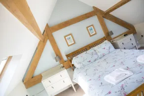 One-bedroom Cottage in Llangollen, No Deposit - Image 5