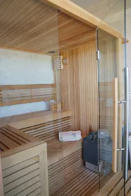 Villa Stellaria: An elegant and welcoming three-story villa located on top of a small hill, with Free WI-FI. - Image 3