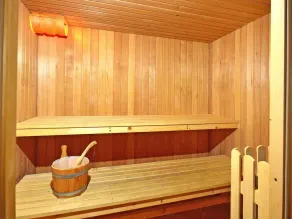 Landhaus, sauna, terrasse, balkon, kamin oder ofen für holz, parkmöglichkeiten, fernseher, 155m² - Image 2