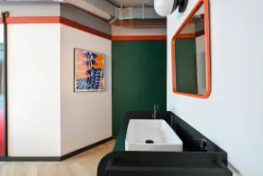 Nomas Hotel - Image 5