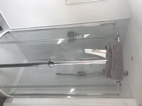 Superb Self contained 2 bedroom apartment - Image 3