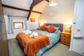 The Granary - One Bedroom Cottage - St Florence - Image 5