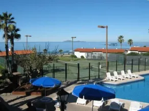 DESIGNER VILLA.. STUNNING. Location, location, location!!! - Image 2