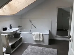 Friendly vacation home- 8 persons, 130sqm, 3 bedrooms, 2 terraces, central - Image 3