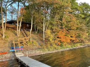 Stunning Sunrises from spacious Big Round Lake Cabin - Image 2