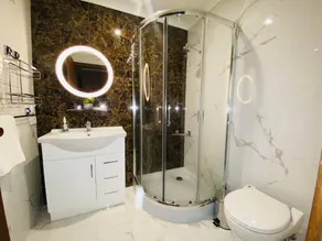 Luxurious Apartment, 9-min from Airport 2BR 2BA  - Image 3