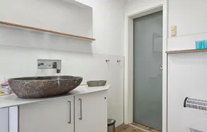 3 Bedroom Amazing Home In Karlsburglühmannsdorf - Image 3