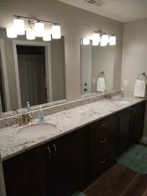 Spacious Suite: Basement Apartment - Image 4