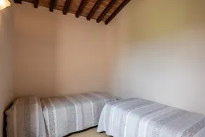 Apartment 'Lo Stornello' with Shared Pool, Wi-Fi and Air Conditioning - Image 2