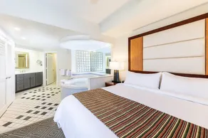 Marriott Imperial Palms Villas- Luxurious 3 Bedroom. Perfect for large families! - Image 4