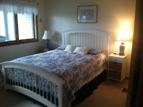 Peaceful, Family Friendly, Heated Outdoor Pool, Awesome Views, Near Story Land - Image 4