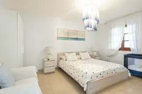Villa 'Cassis' con vista mare, piscina privata e Wi-Fi - Image 4