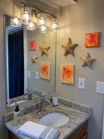 EXTRA CLEAN In-Law-Suite - QUEEN bed, High Speed WIFI, Smart TV & Much More! - Image 5