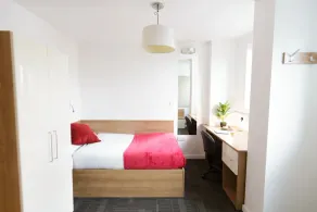 AXO Islington in London - Image 5