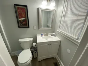 New Listing! Southpark Charlotte Queen City Home! Great location! - Image 4