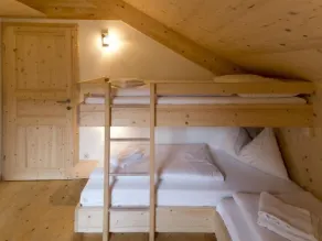 Chalet mit 4 Schlafzimmern by Interhome - Image 3