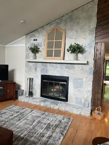 Majestic Mountain View Condo - Image 2