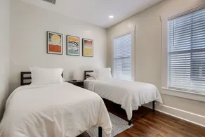 Trendy Home in the heart of Ybor City - Image 4