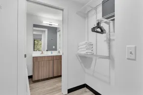 Top-Tier Wellness Facilities | Luxury Suite | Tennis | Pickleball - Image 3