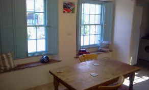 Cottage - Sleeps 4 - Pets Ok - Garden - Parking - Image 3