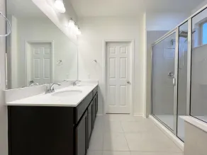 Spacious North Austin Retreat ✦ Family Pet Friendly ✦ Near Domain, Q2 & Downtown - Image 2