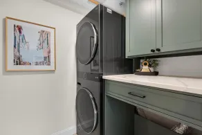 Emerald Dolphin unit 1520 - Image 3