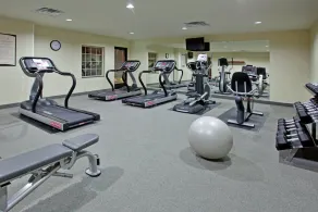 1 Bedroom | Free Wi-Fi + Breakfast, Indoor Pool - Image 2