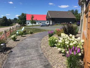 Brielle’s River Retreat…..Open Concept Suite - Image 5