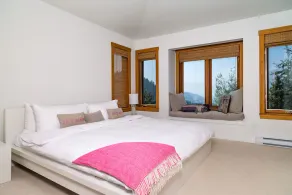 THE RIDGE 21 | 3 Bed/3 Bath Luxury Townhouse |Ski-In/Out |Hot Tub | Parking Incl - Image 4